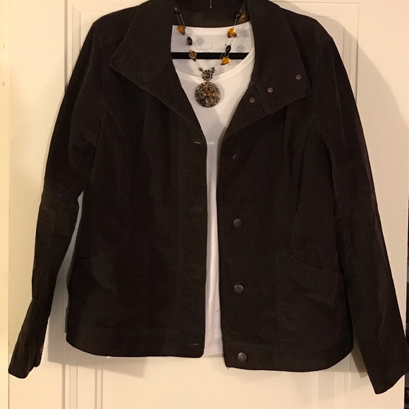 Necklace with brown and black gems - Picture 3 of 3